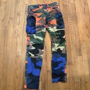 Bkys men size 30 camo cargo pants